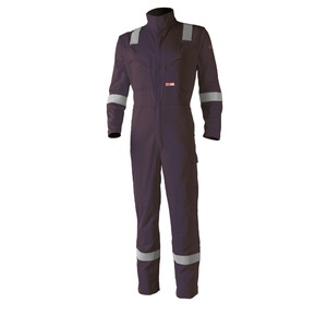 Product_fr_coverall_total_safe_front